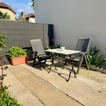 Apartment Fin D'oise Bis *